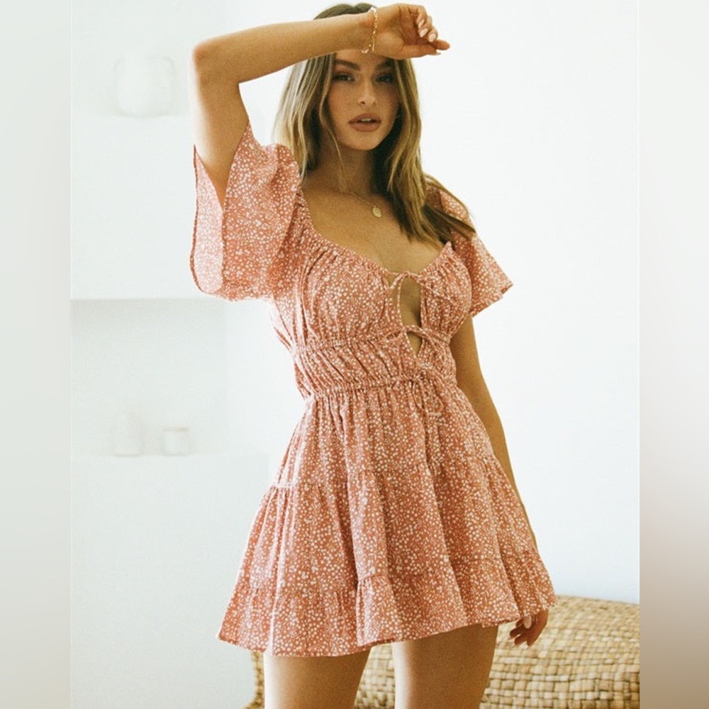 Chic Pink Floral Mini Dress